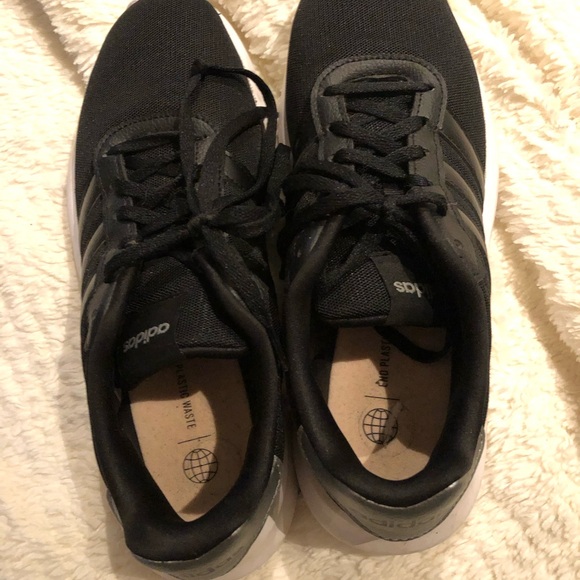 Adidas Lite Racers - Picture 5 of 6